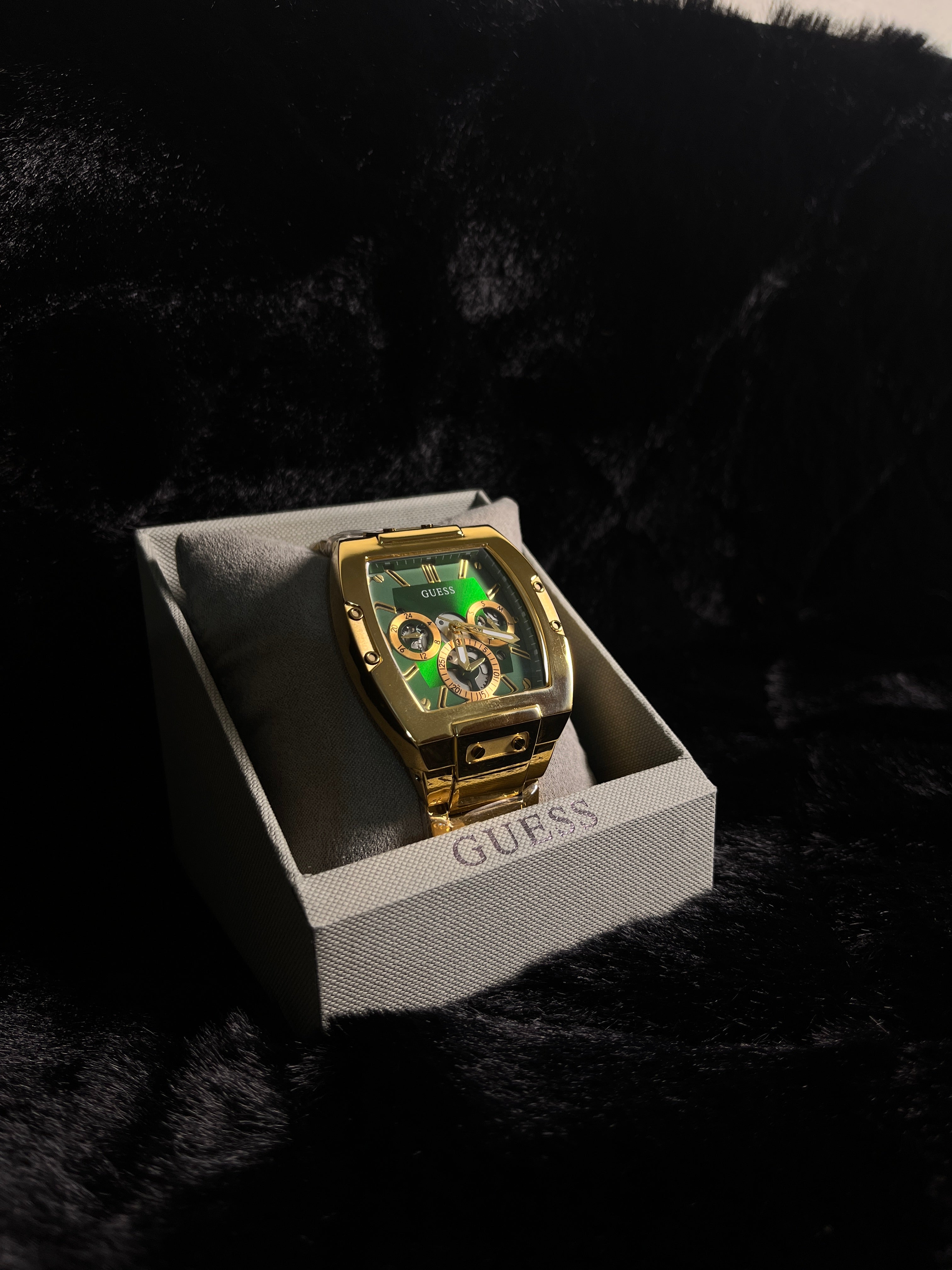 Guess Men's Watch – GW0456G3