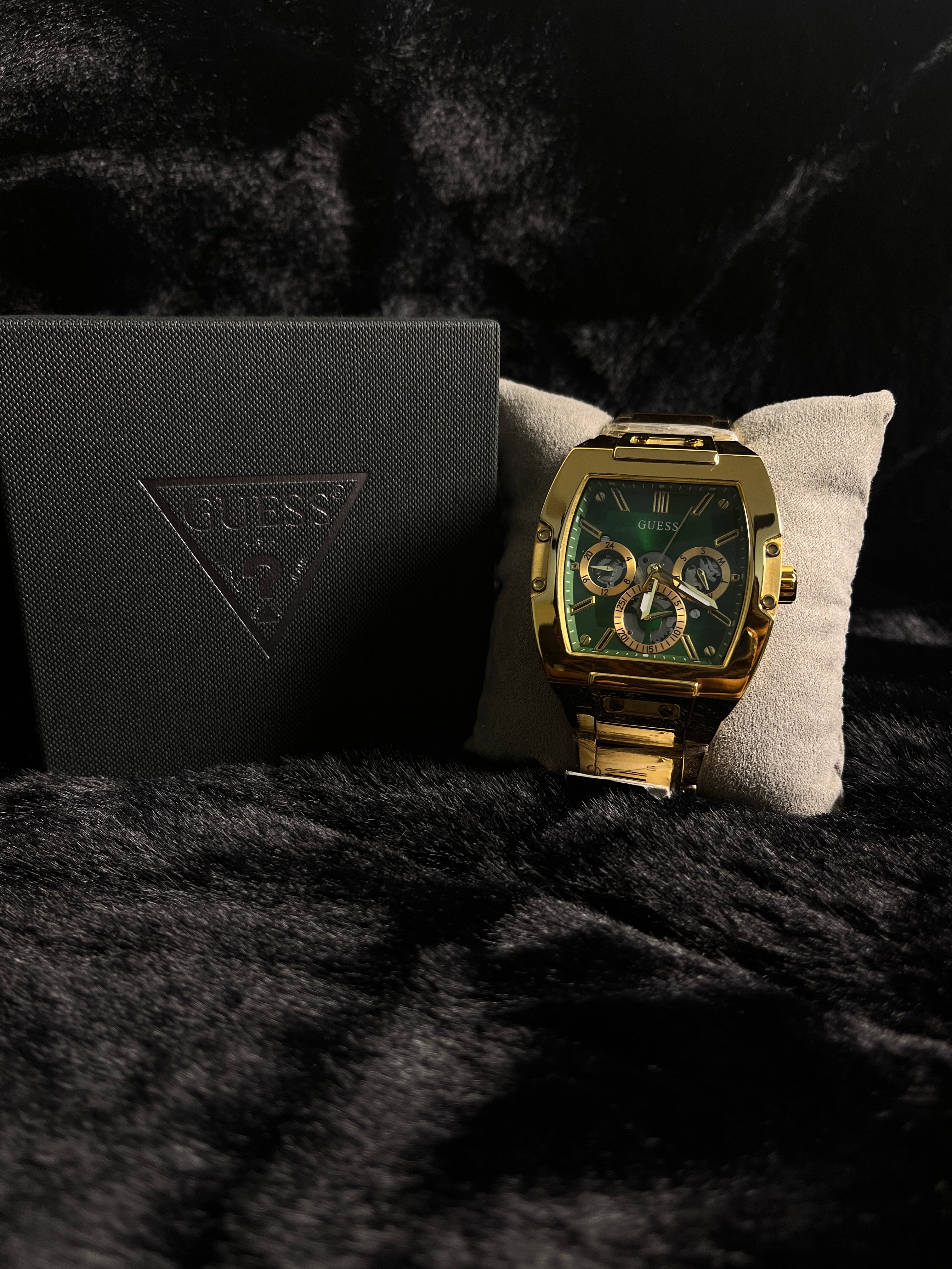 Guess Men's Watch – GW0456G3