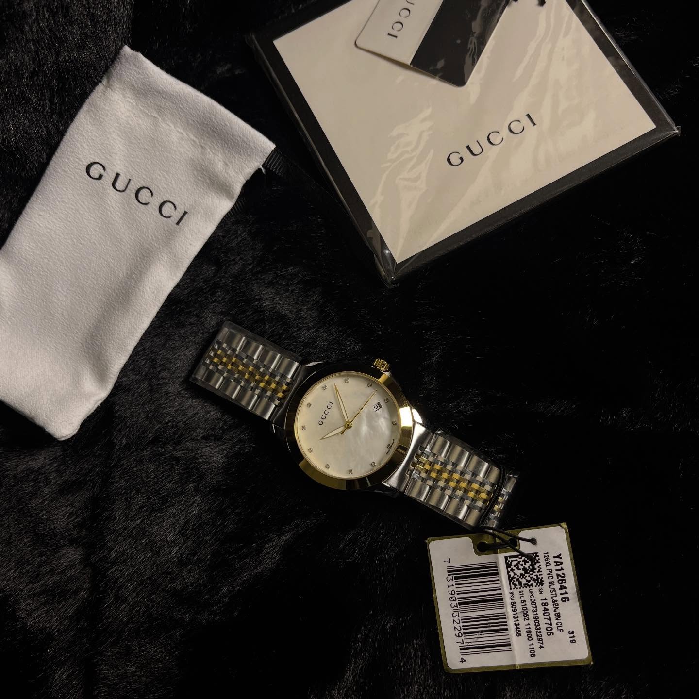 Gucci Mother of Pearl Twotone YA126146